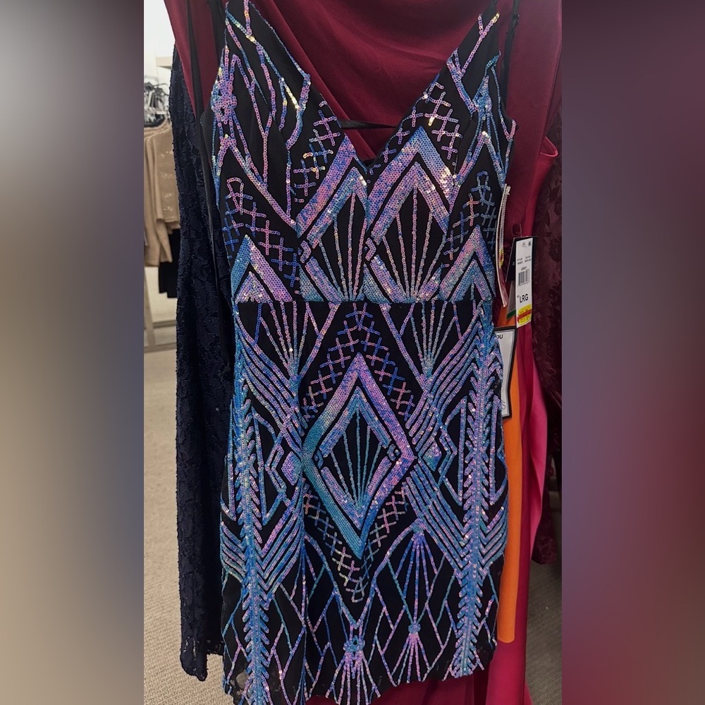 Elegant Sequin Geometric Dress